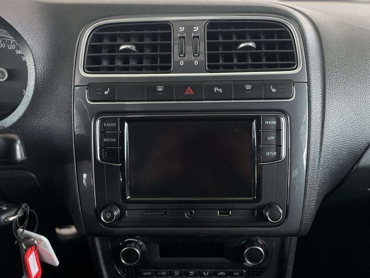 Купить Volkswagen Polo, 2018, 110 272 км, фото №12