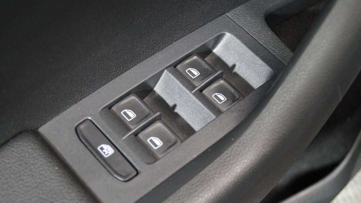 Купить Skoda Octavia, 2014, 164 500 км, фото №8