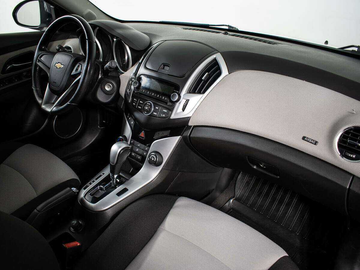 Купить Chevrolet Cruze, 2013, 86 254 км, фото №6