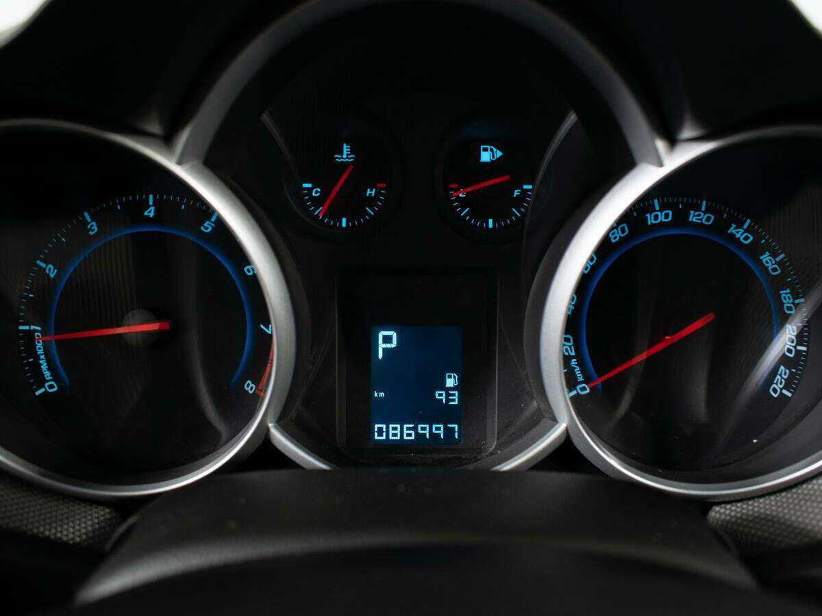 Купить Chevrolet Cruze, 2013, 86 254 км, фото №8