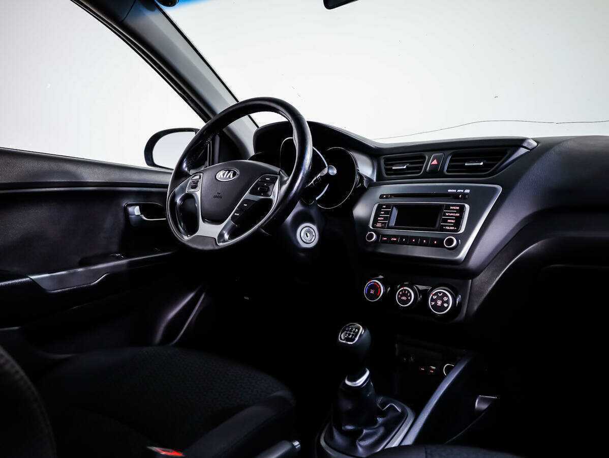 Купить Kia Rio, 2015, 156 944 км, фото №8