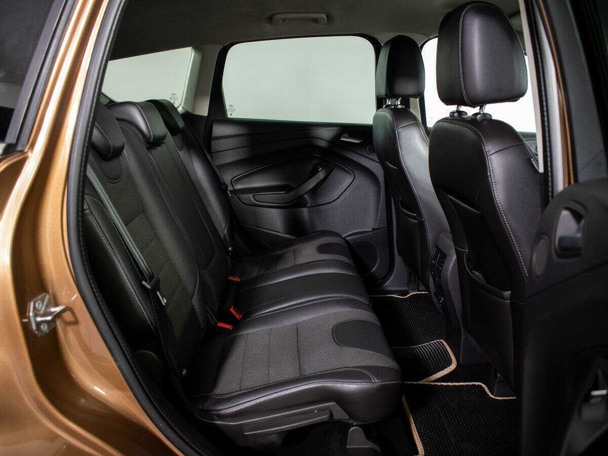 Купить Ford Kuga, 2013, 258 280 км, фото №9