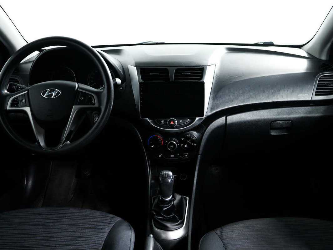 Купить Hyundai Solaris, 2015, 201 554 км, фото №11