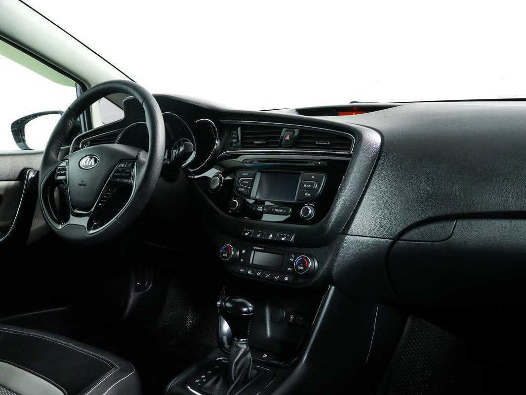 Купить Kia Ceed, 2015, 120 466 км, фото №9