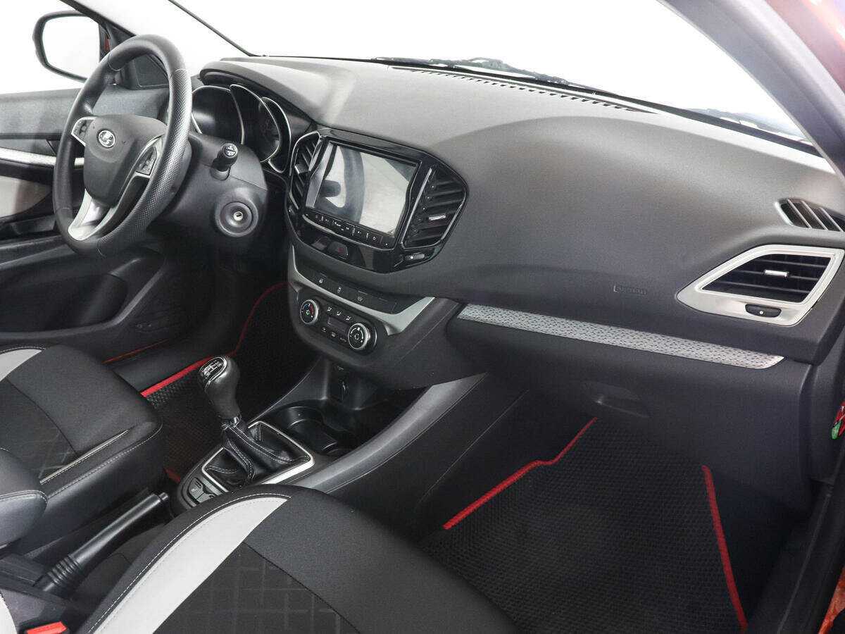 Купить Lada (ВАЗ) Vesta Cross, 2018, 140 424 км, фото №10