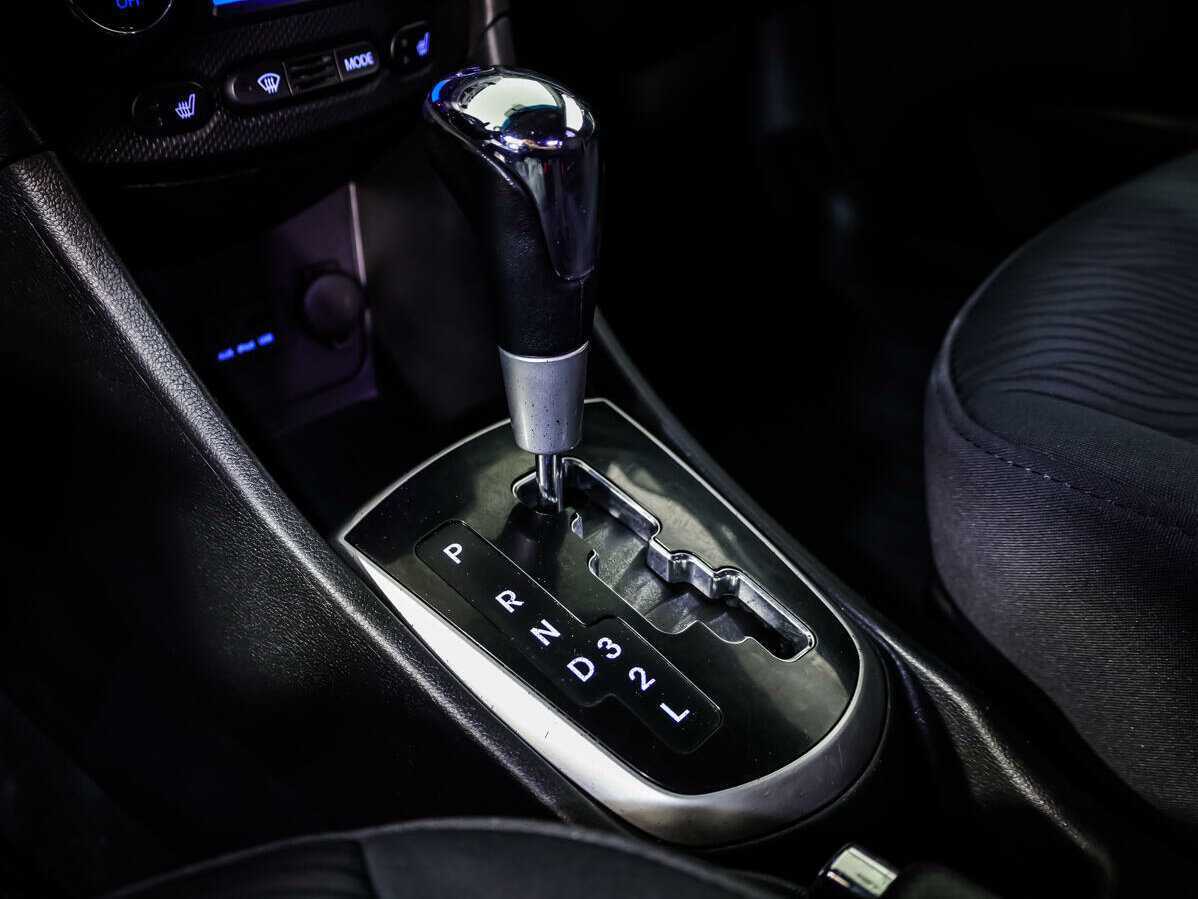 Купить Hyundai Solaris, 2012, 127 497 км, фото №15