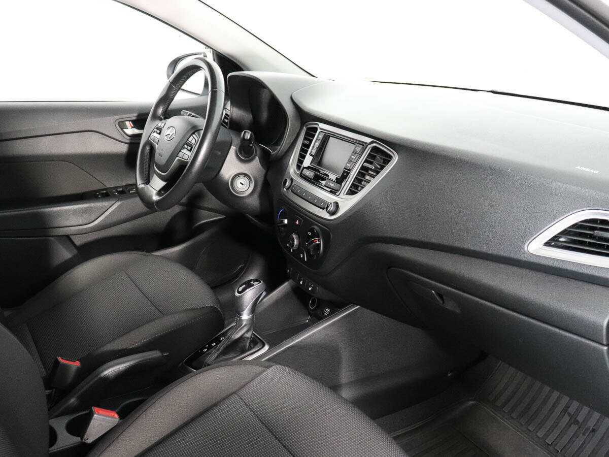 Купить Hyundai Solaris, 2020, 144 187 км, фото №9