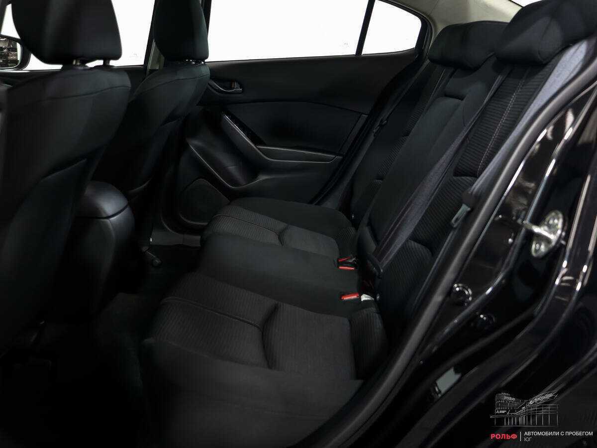 Купить Mazda 3, 2017, 52 292 км, фото №9