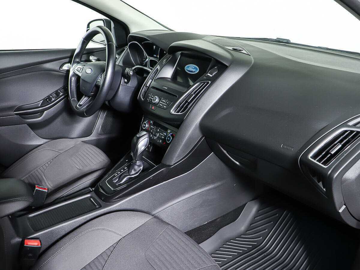 Купить Ford Focus, 2017, 103 236 км, фото №9
