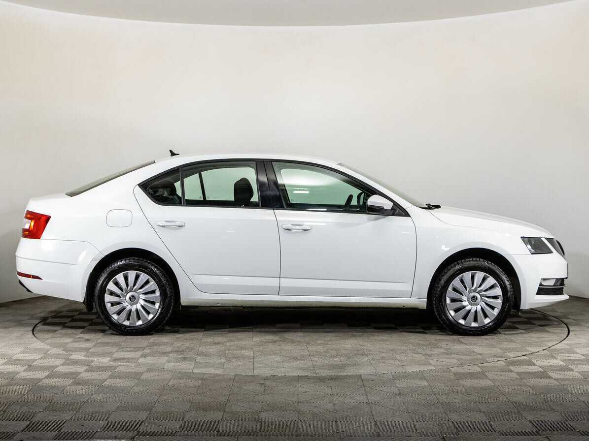 Купить Skoda Octavia, 2018, 66 722 км, фото №4