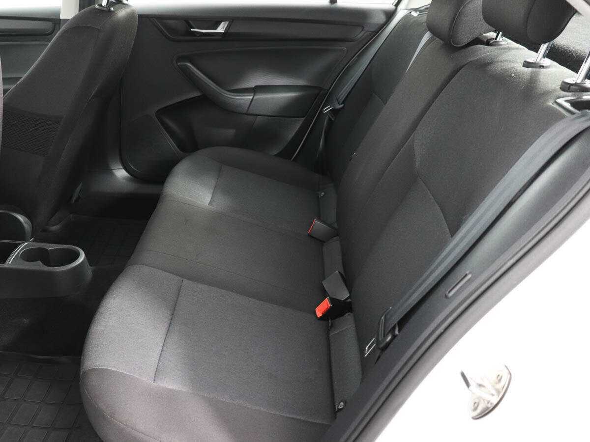 Купить Skoda Rapid, 2019, 118 586 км, фото №11