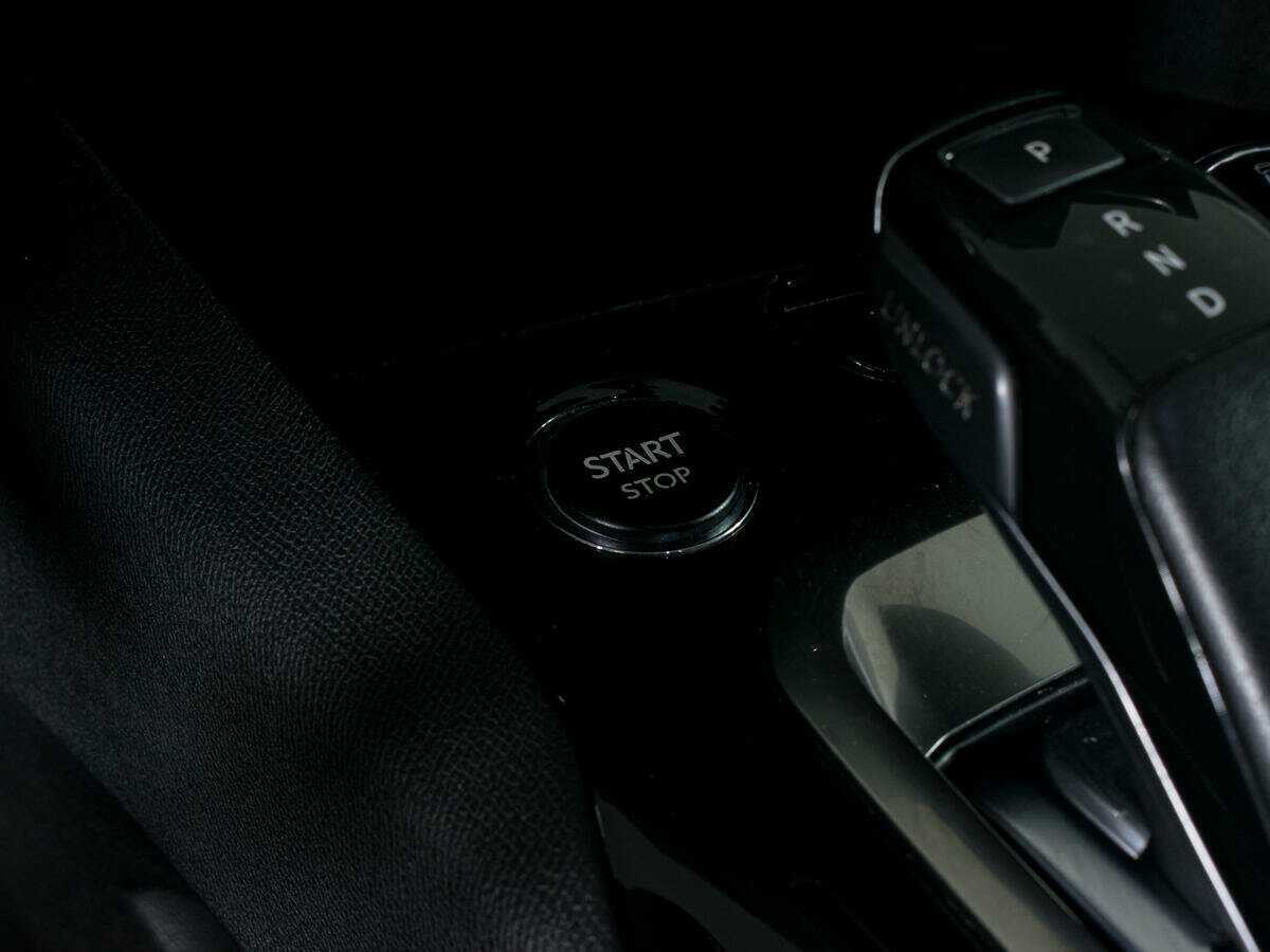 Купить Peugeot 3008, 2018, 89 133 км, фото №14