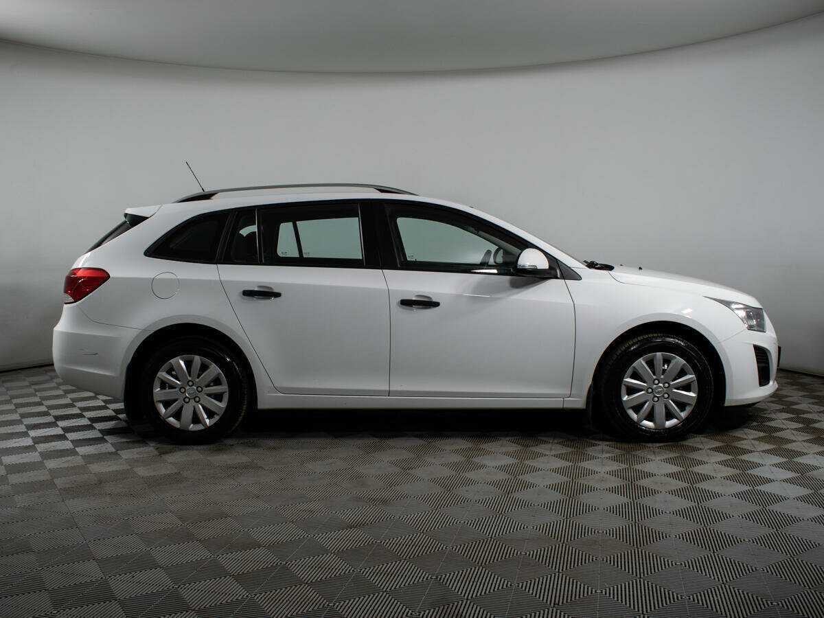 Купить Chevrolet Cruze, 2014, 47 300 км, фото №4