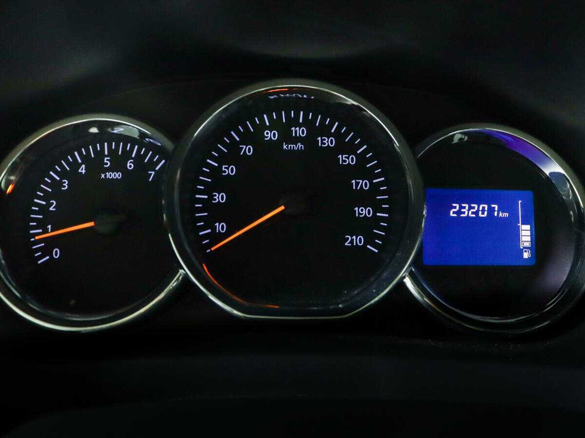 Купить Renault Logan, 2014, 23 200 км, фото №9