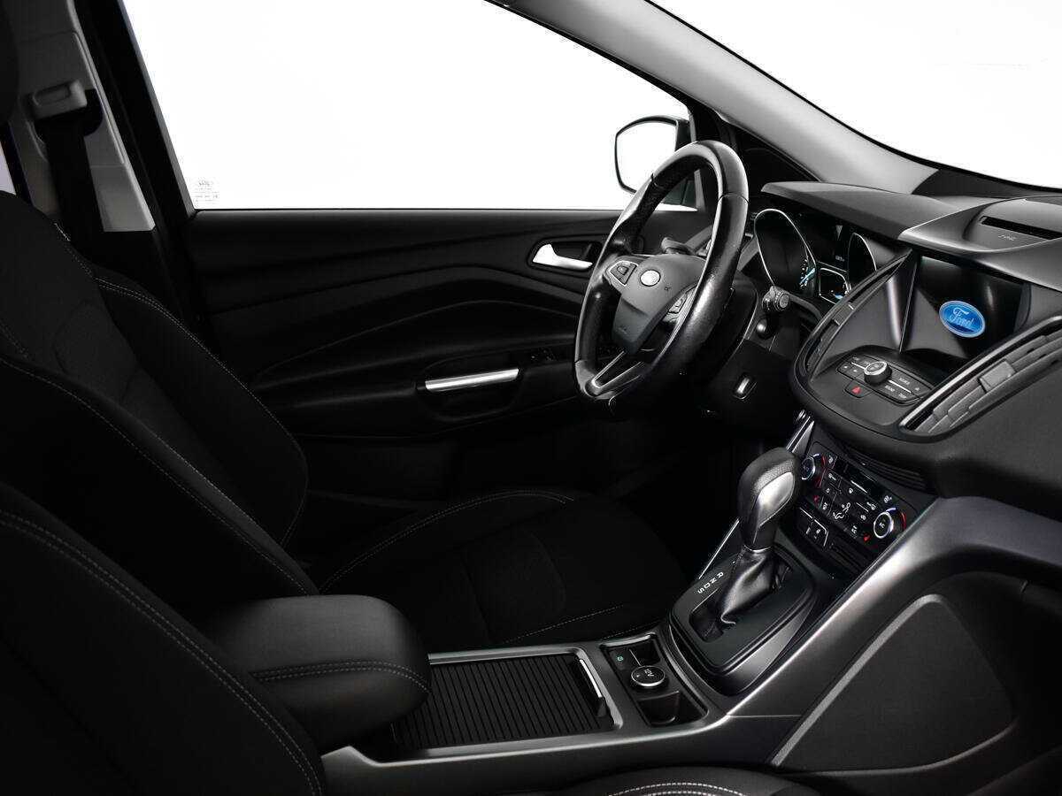 Купить Ford Kuga, 2018, 104 977 км, фото №9