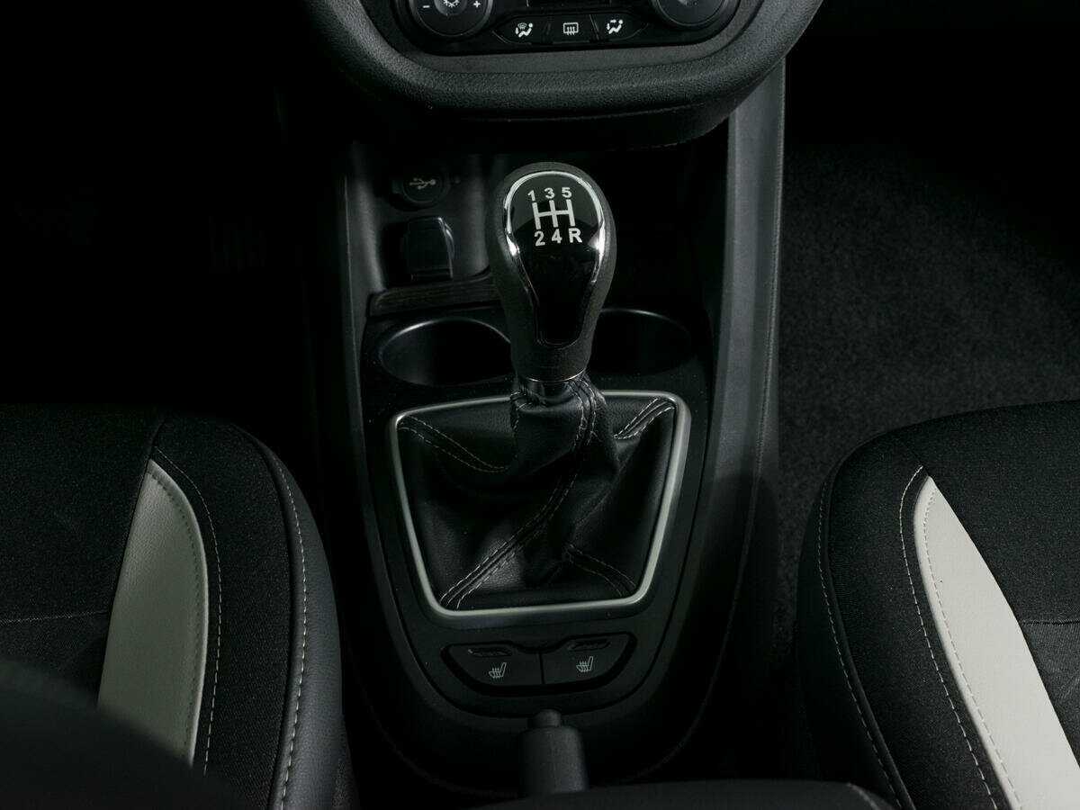 Купить Lada (ВАЗ) Vesta SW Cross, 2020, 41 800 км, фото №13