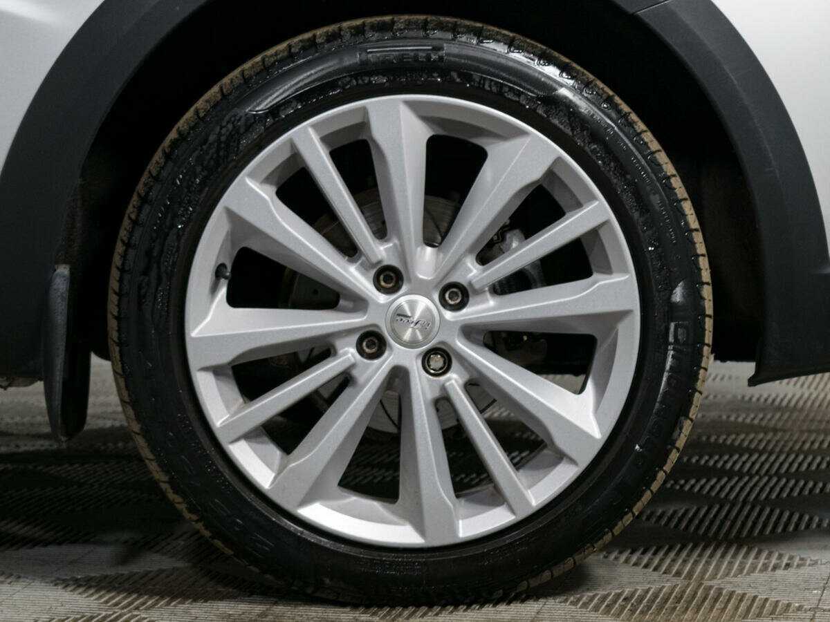 Купить Lada (ВАЗ) Vesta SW Cross, 2020, 41 800 км, фото №18