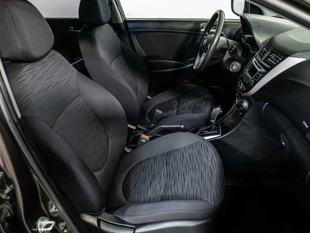 Купить Hyundai Solaris, 2014, 132 265 км, фото №9