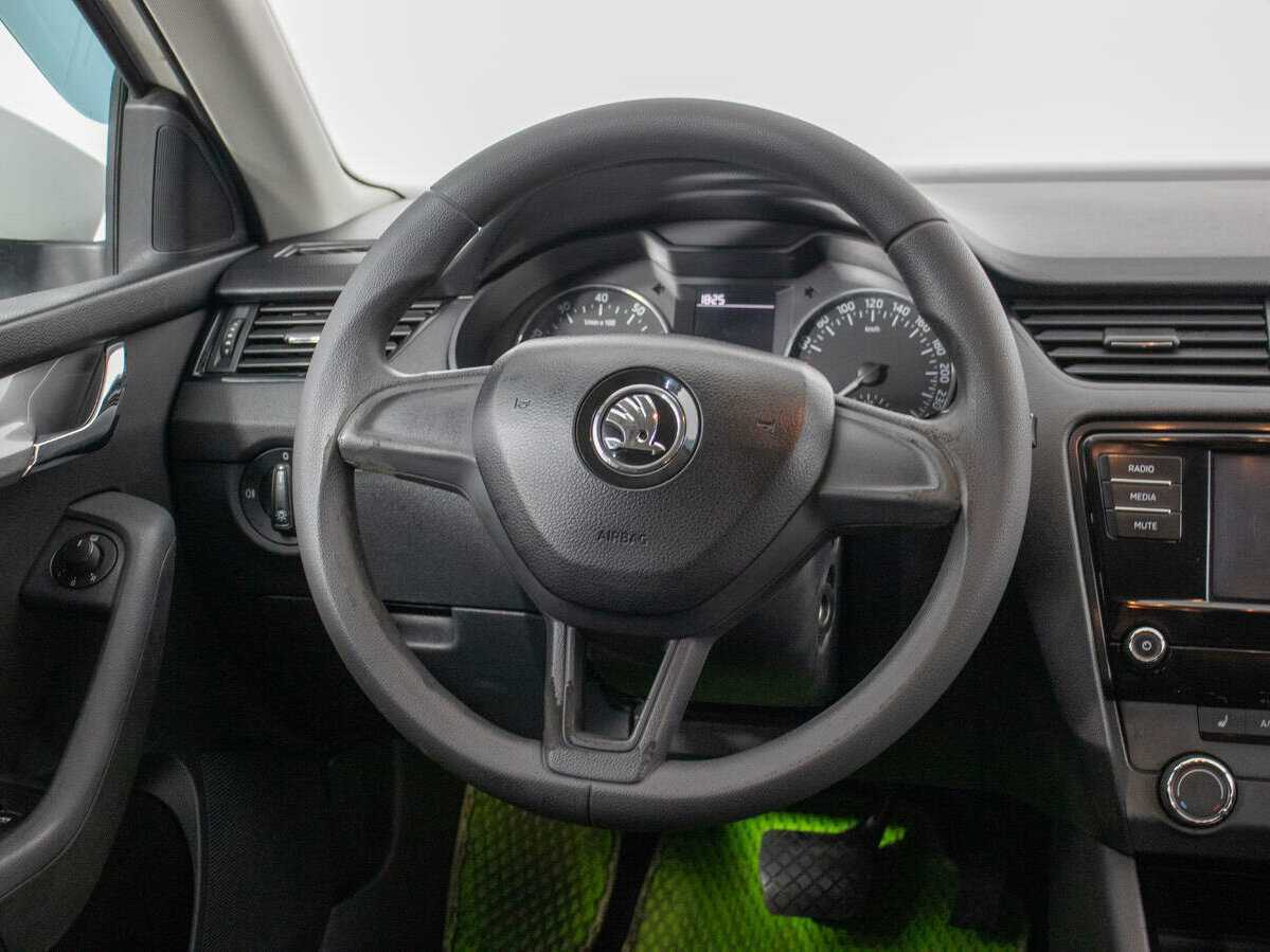 Купить Skoda Octavia, 2018, 413 386 км, фото №15