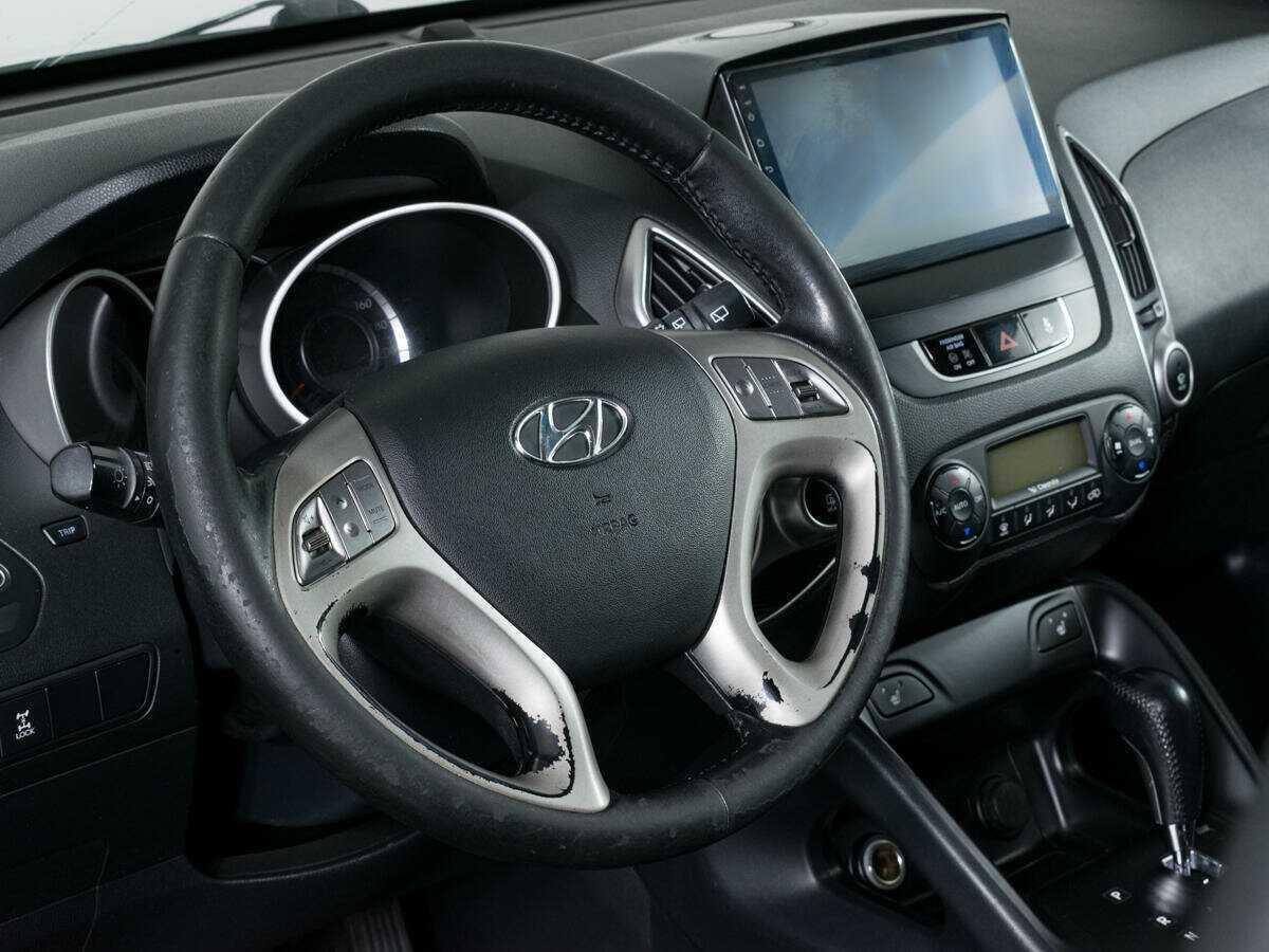 Купить Hyundai ix35, 2012, 223 000 км, фото №11