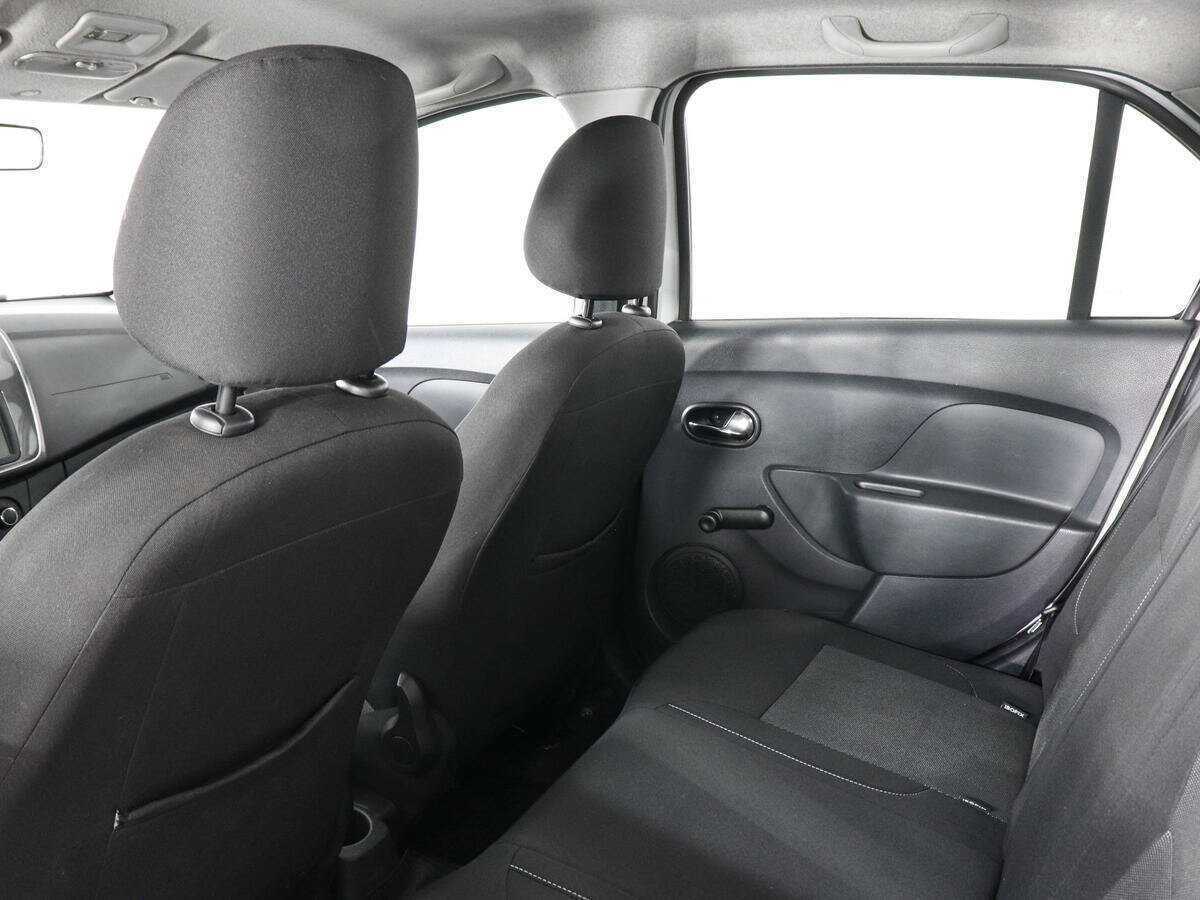 Купить Renault Logan Stepway, 2020, 122 335 км, фото №12