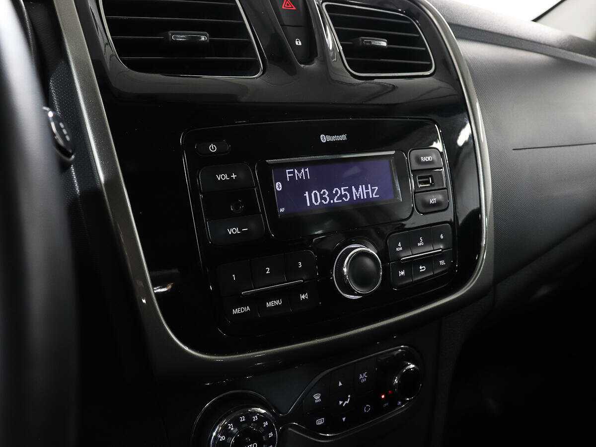 Купить Renault Sandero Stepway, 2019, 54 814 км, фото №16