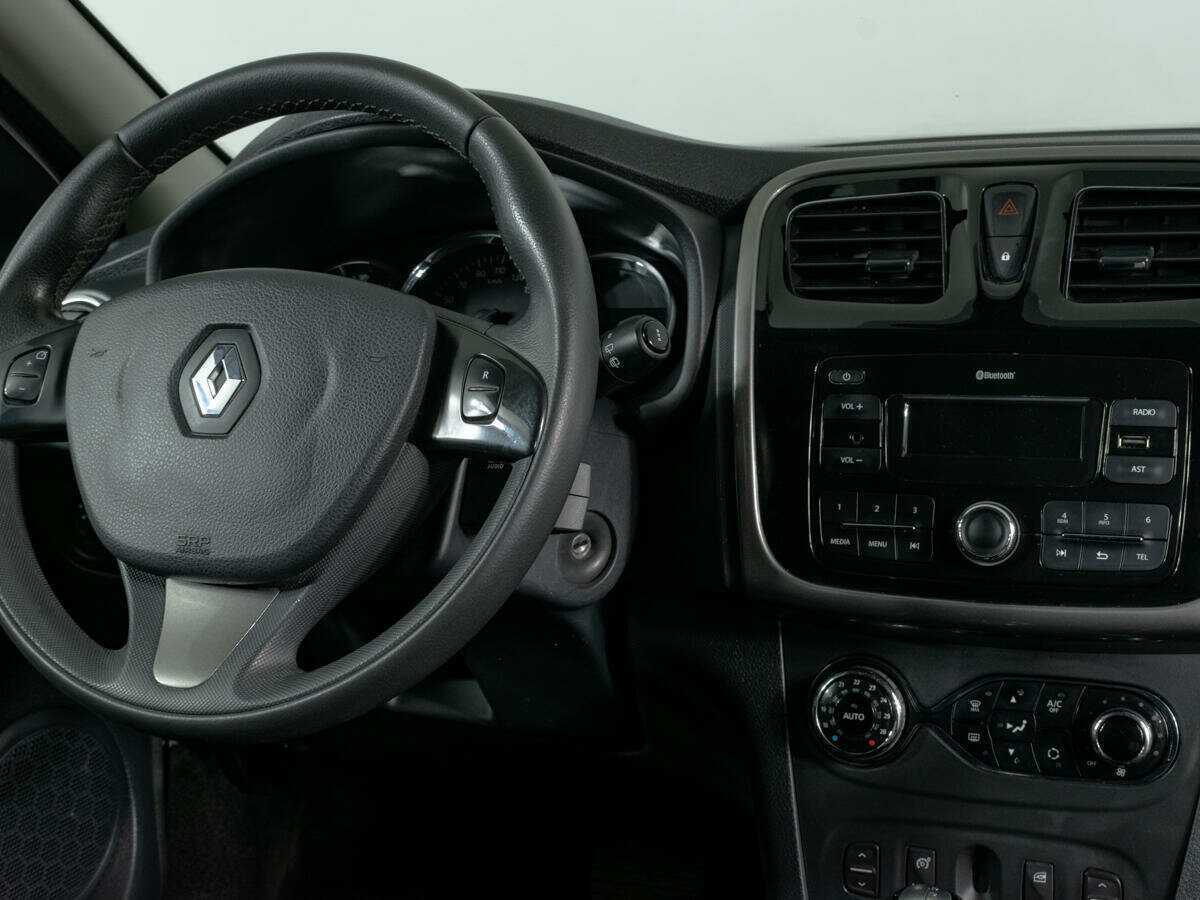 Купить Renault Sandero, 2017, 82 900 км, фото №11