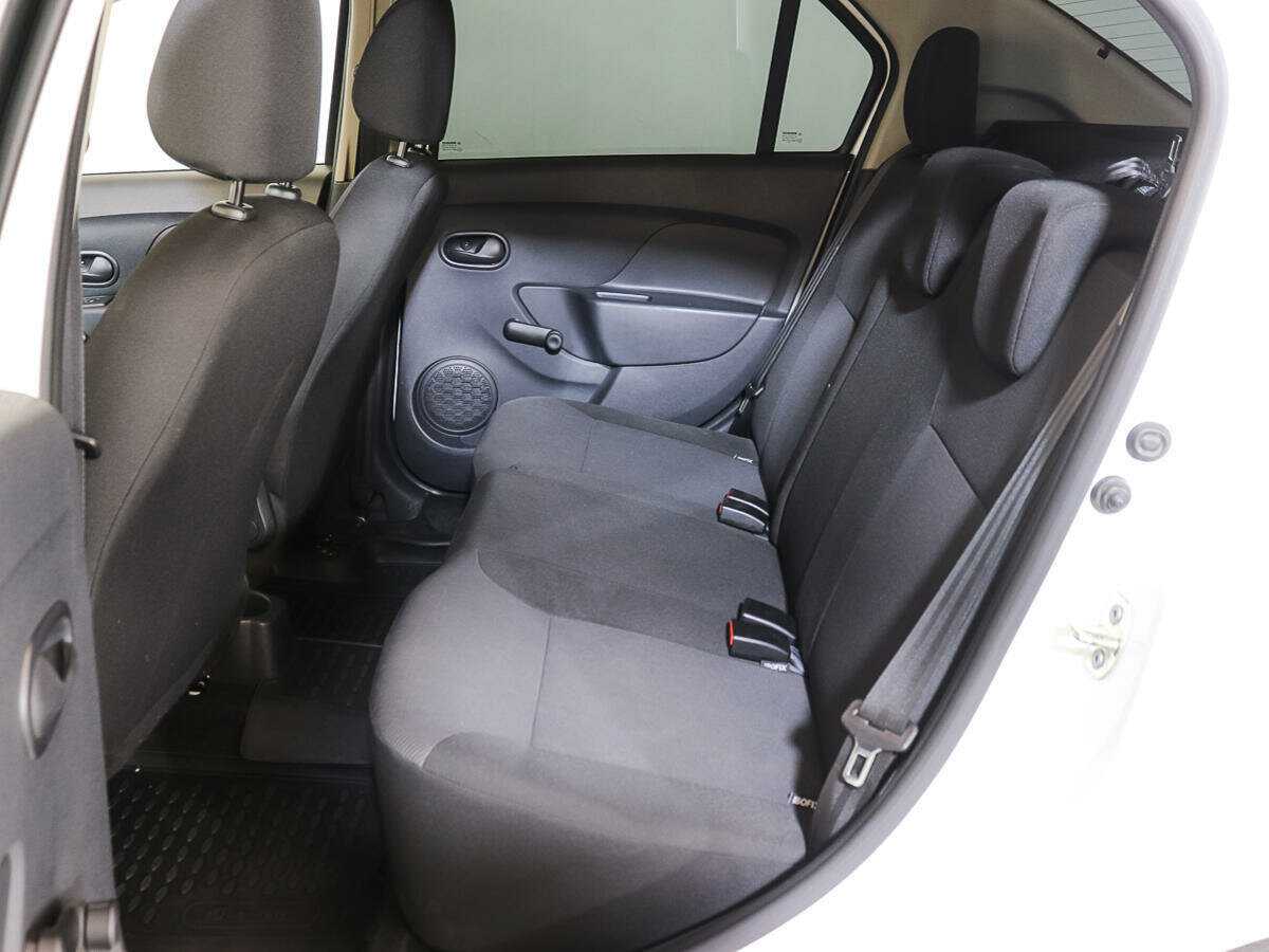 Купить Renault Logan, 2020, 94 346 км, фото №9