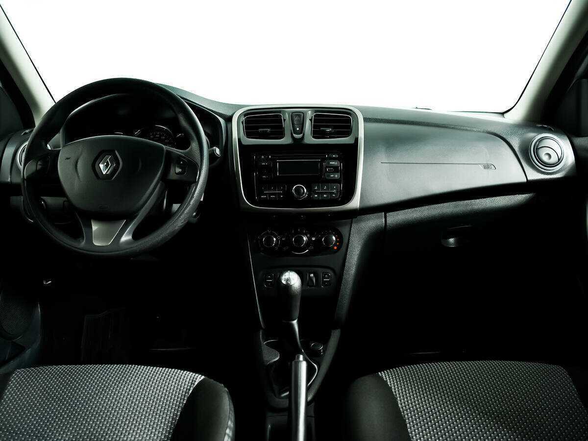 Купить Renault Logan, 2014, 142 048 км, фото №11