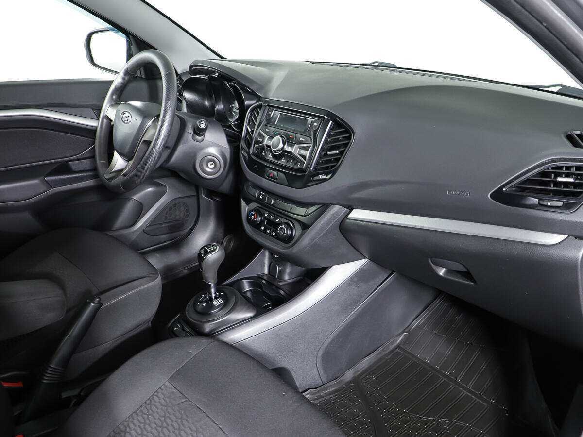 Купить Lada (ВАЗ) Vesta, 2016, 144 048 км, фото №9