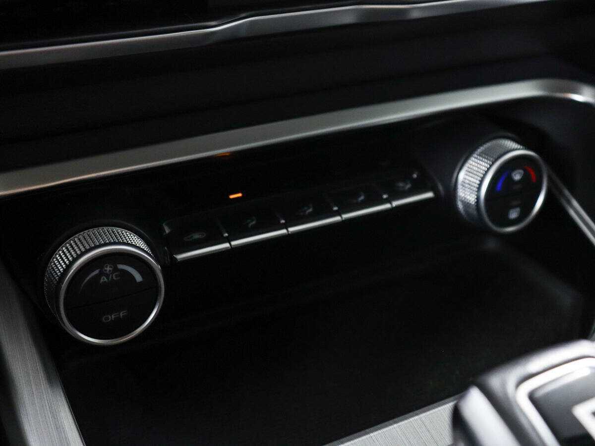 Купить Geely Coolray, 2021, 18 000 км, фото №17