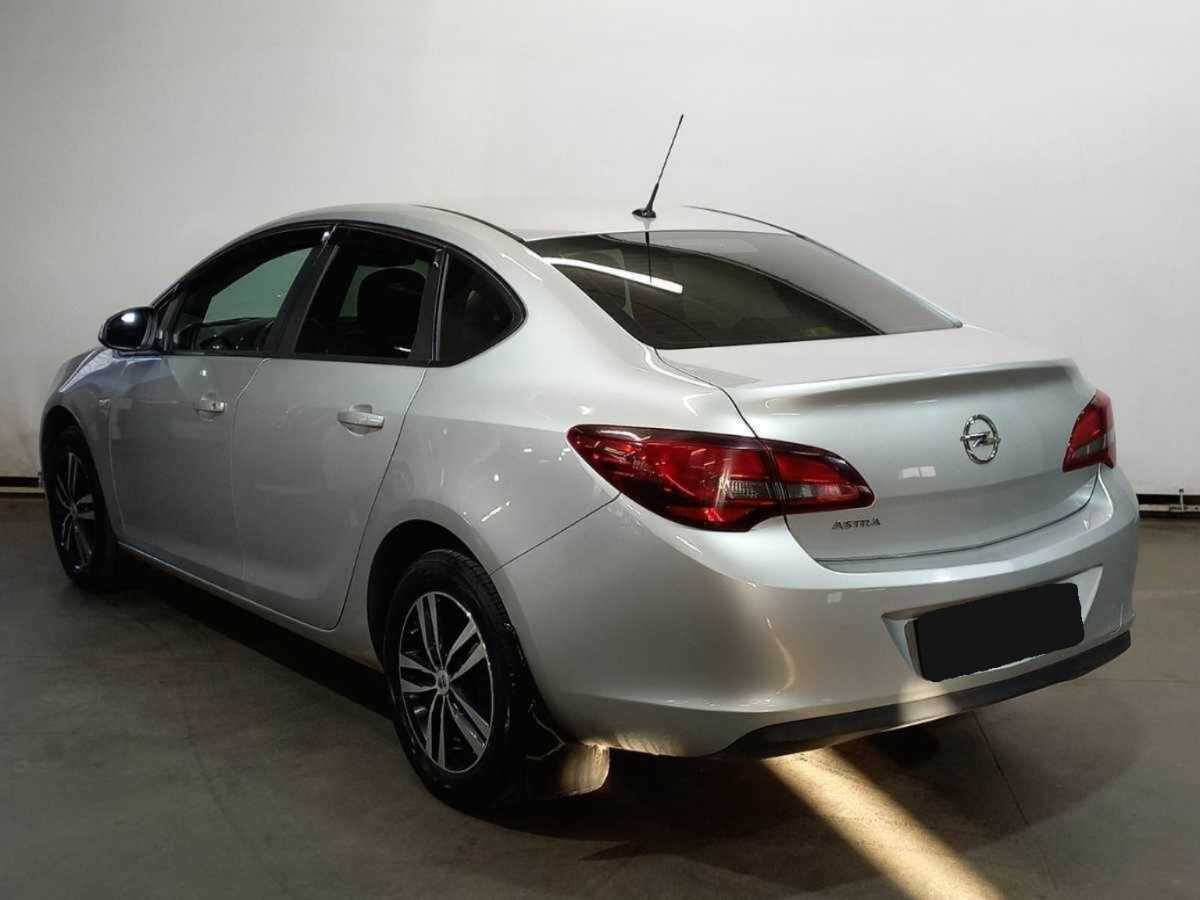 Купить Opel Astra, 2012, 181 509 км, фото №7