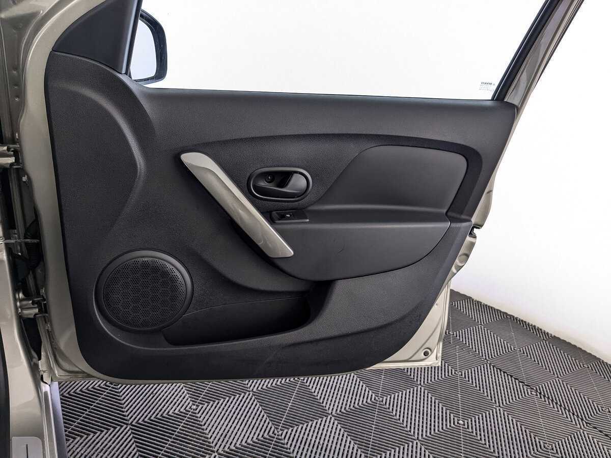 Купить Renault Sandero Stepway, 2021, 15 446 км, фото №21