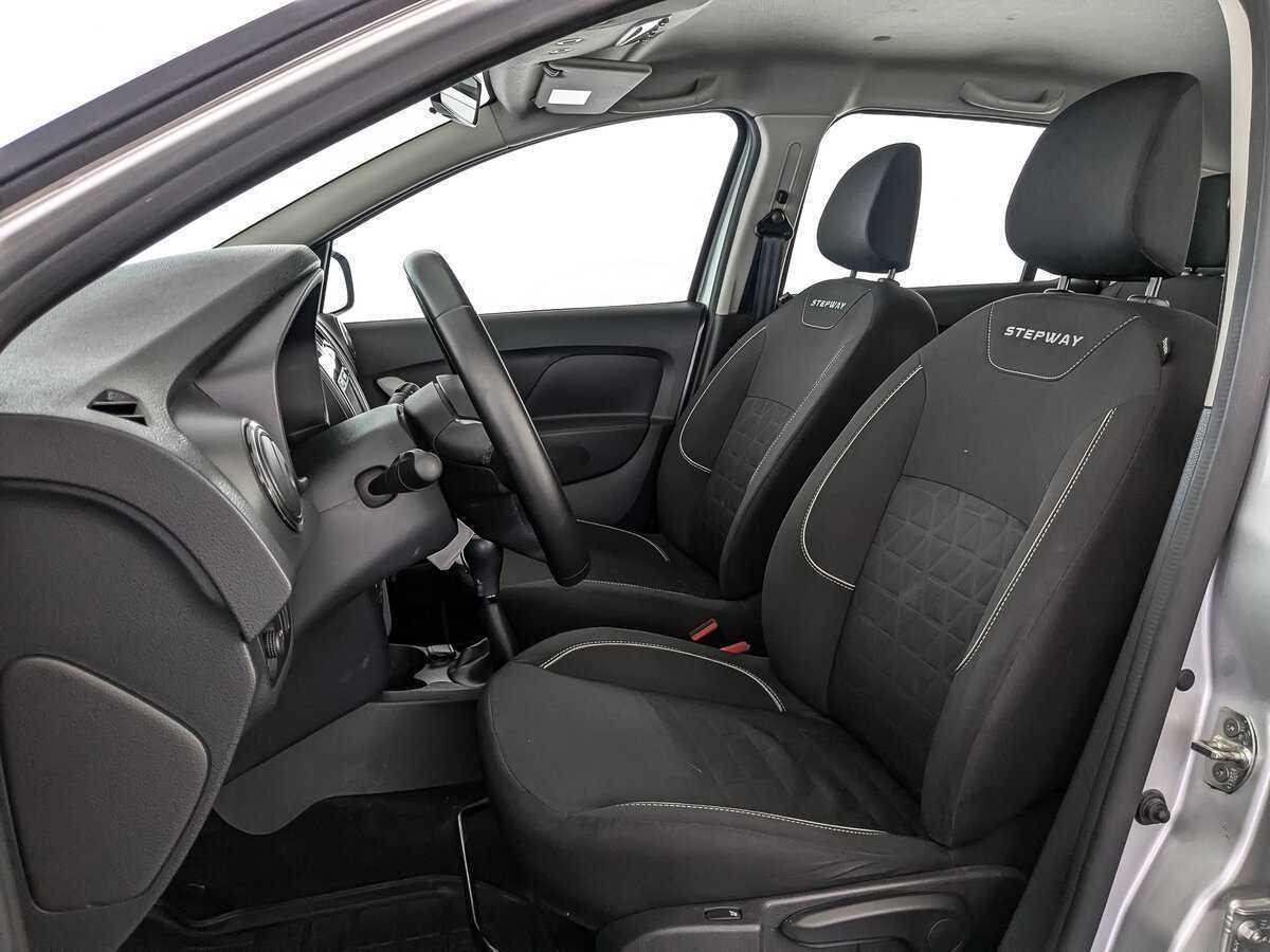 Купить Renault Sandero Stepway, 2019, 47 212 км, фото №16