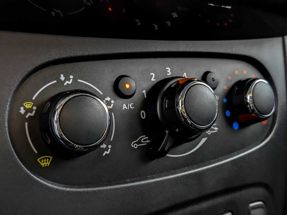 Купить Renault Logan, 2021, 23 319 км, фото №21