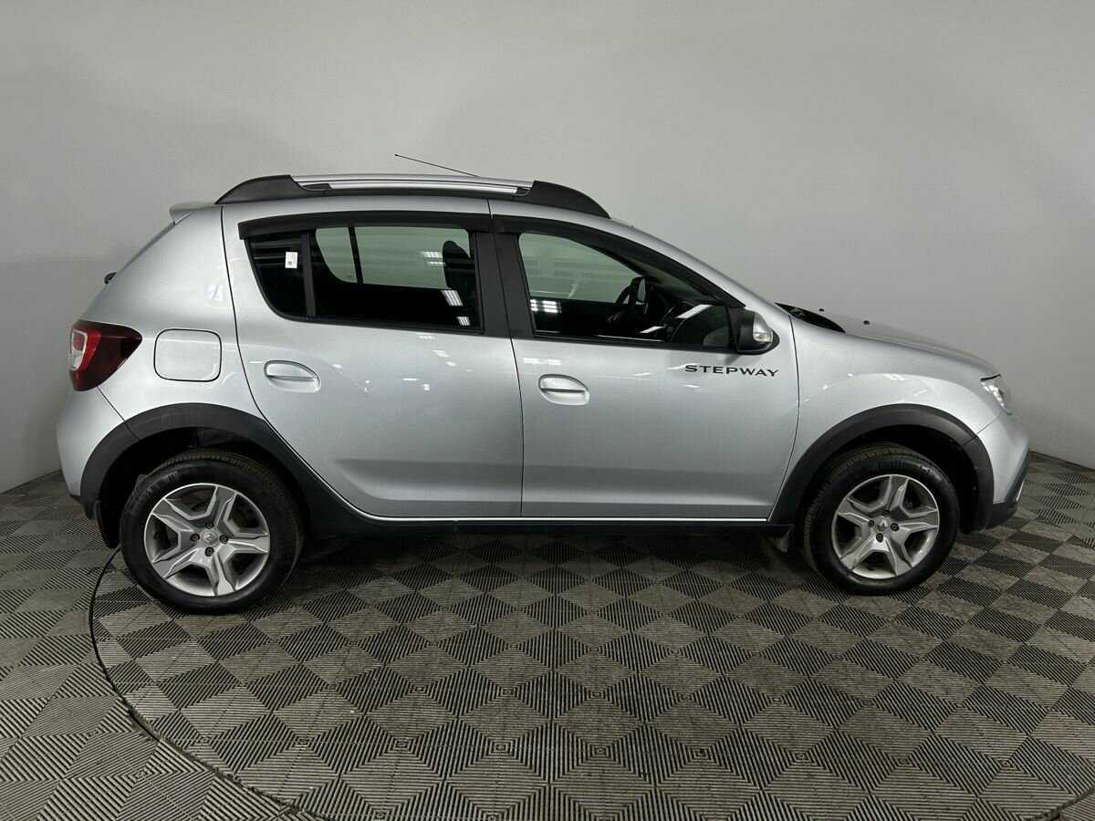 Купить Renault Sandero Stepway, 2021, 21 462 км, фото №4
