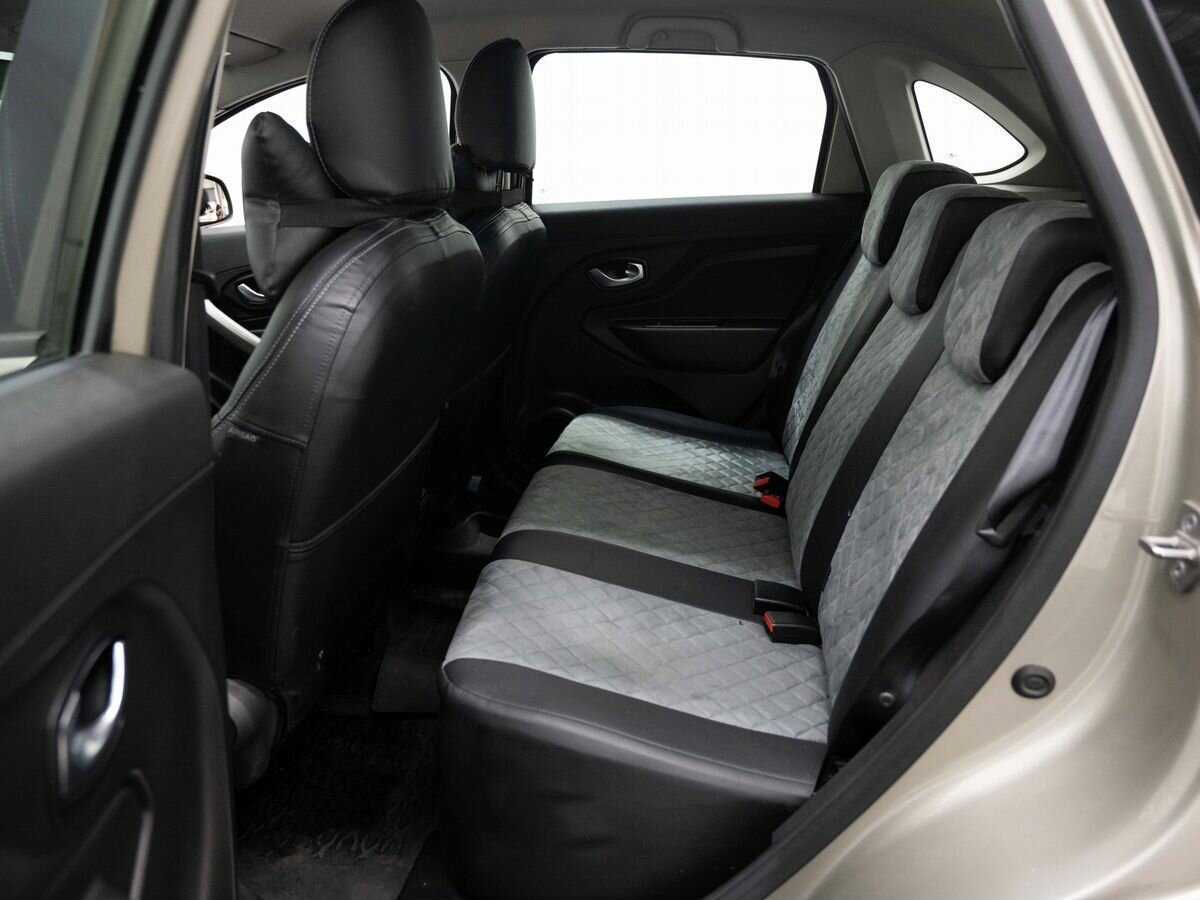 Купить Lada (ВАЗ) XRAY Cross, 2019, 40 000 км, фото №9