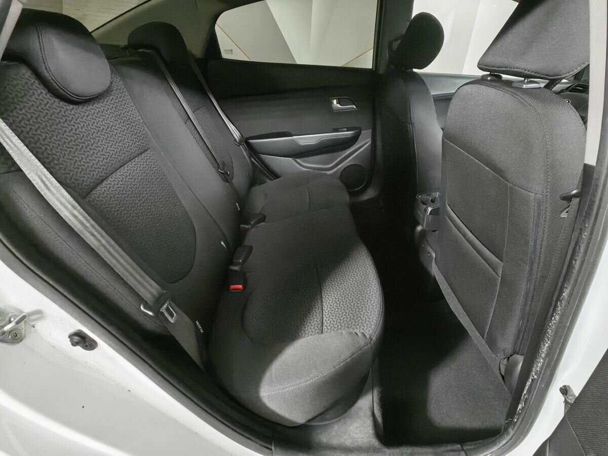 Купить Kia Rio 4-speed, 2013, 174 224 км, фото №12