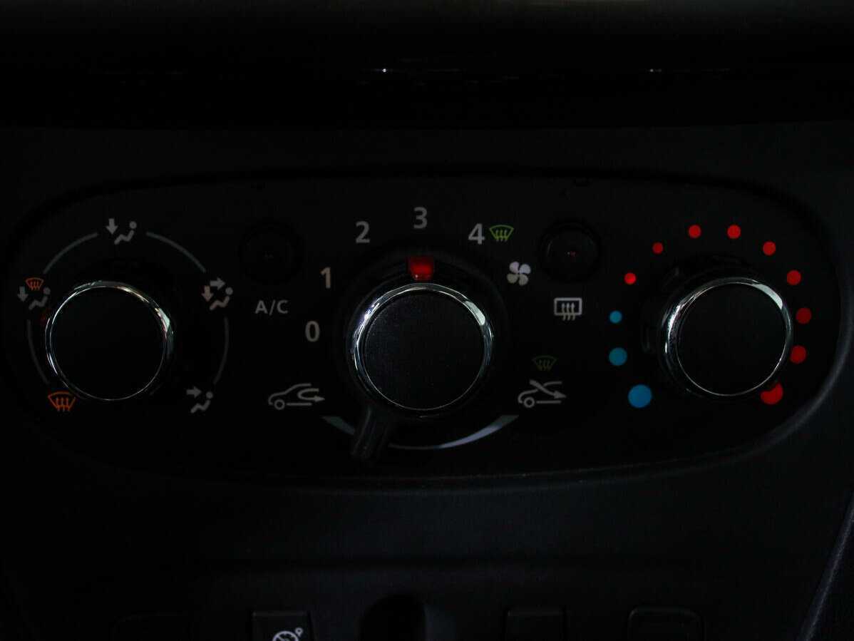 Купить Renault Sandero Stepway, 2017, 31 500 км, фото №13