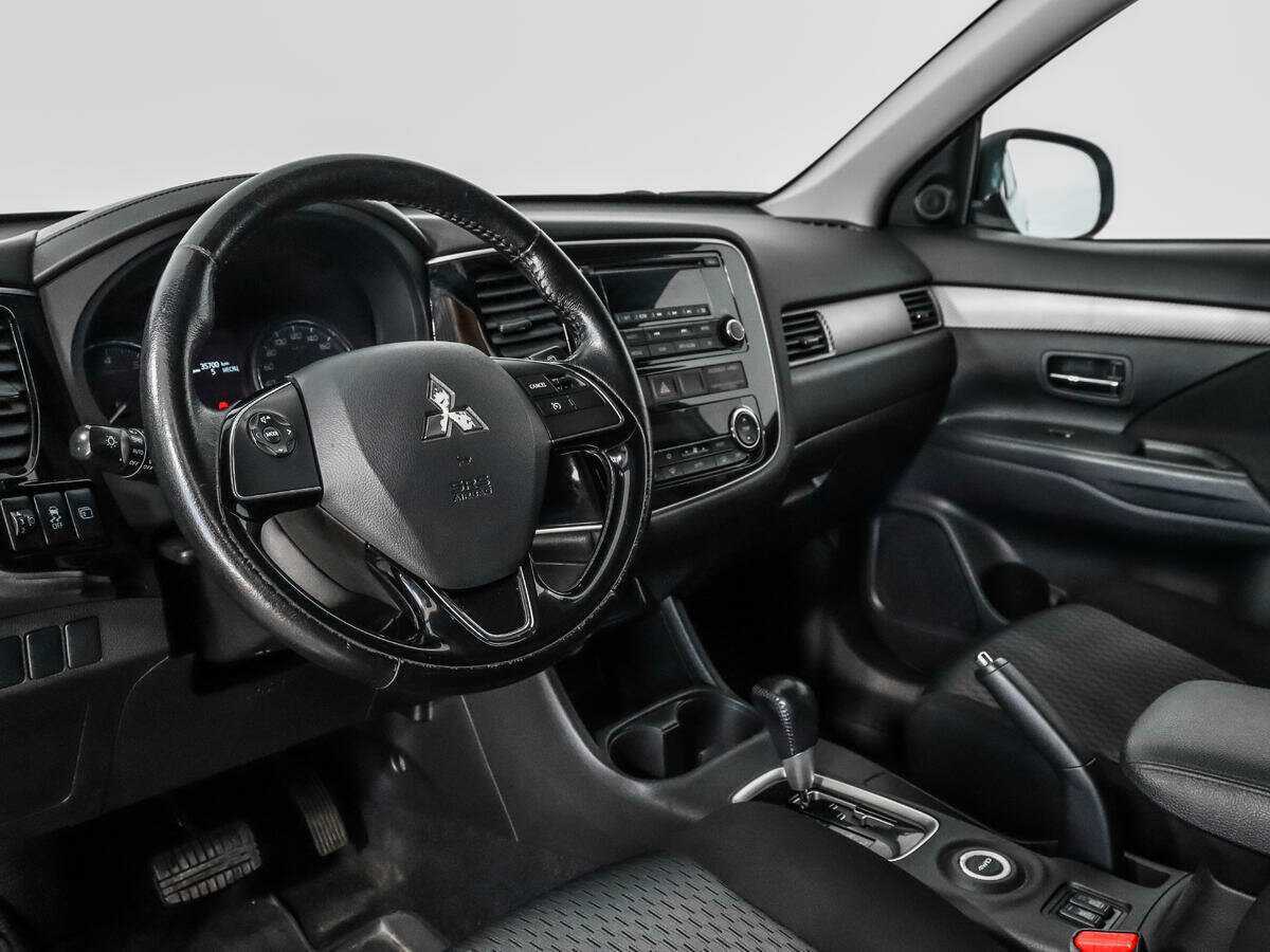 Купить Mitsubishi Outlander, 2015, 99 353 км, фото №9