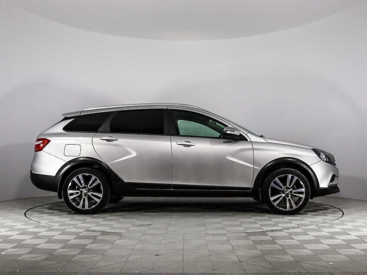 Купить Lada (ВАЗ) Vesta SW Cross, 2021, 56 146 км, фото №4