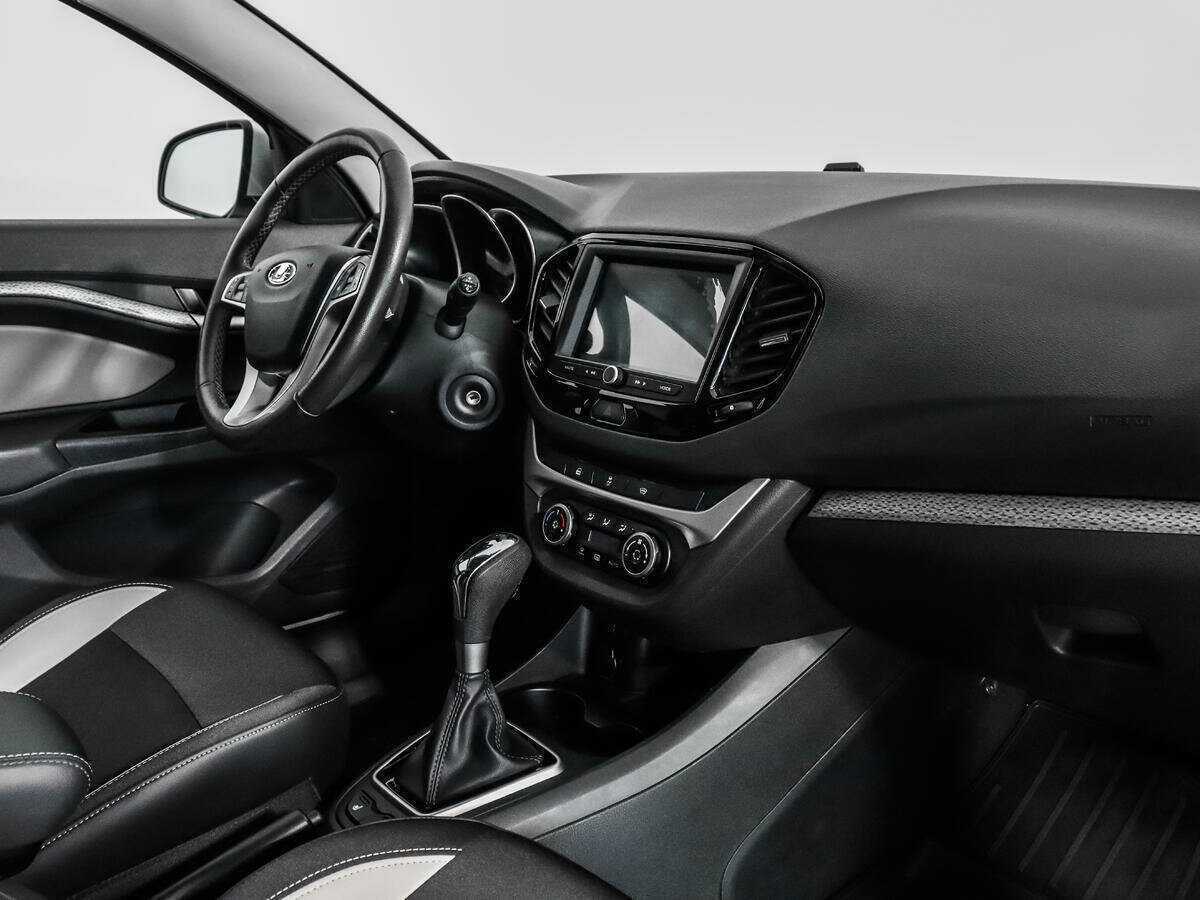 Купить Lada (ВАЗ) Vesta SW Cross, 2021, 56 146 км, фото №11