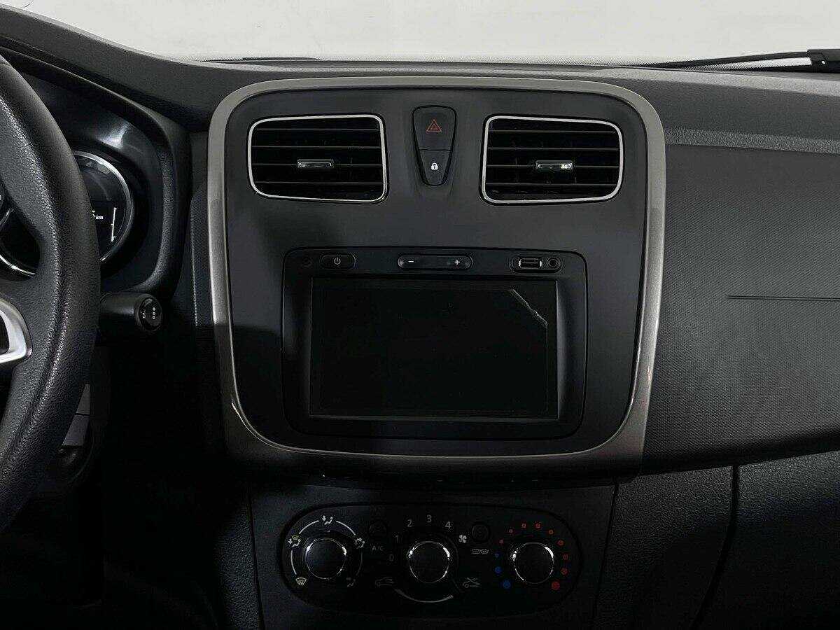 Купить Renault Logan, 2020, 45 751 км, фото №11