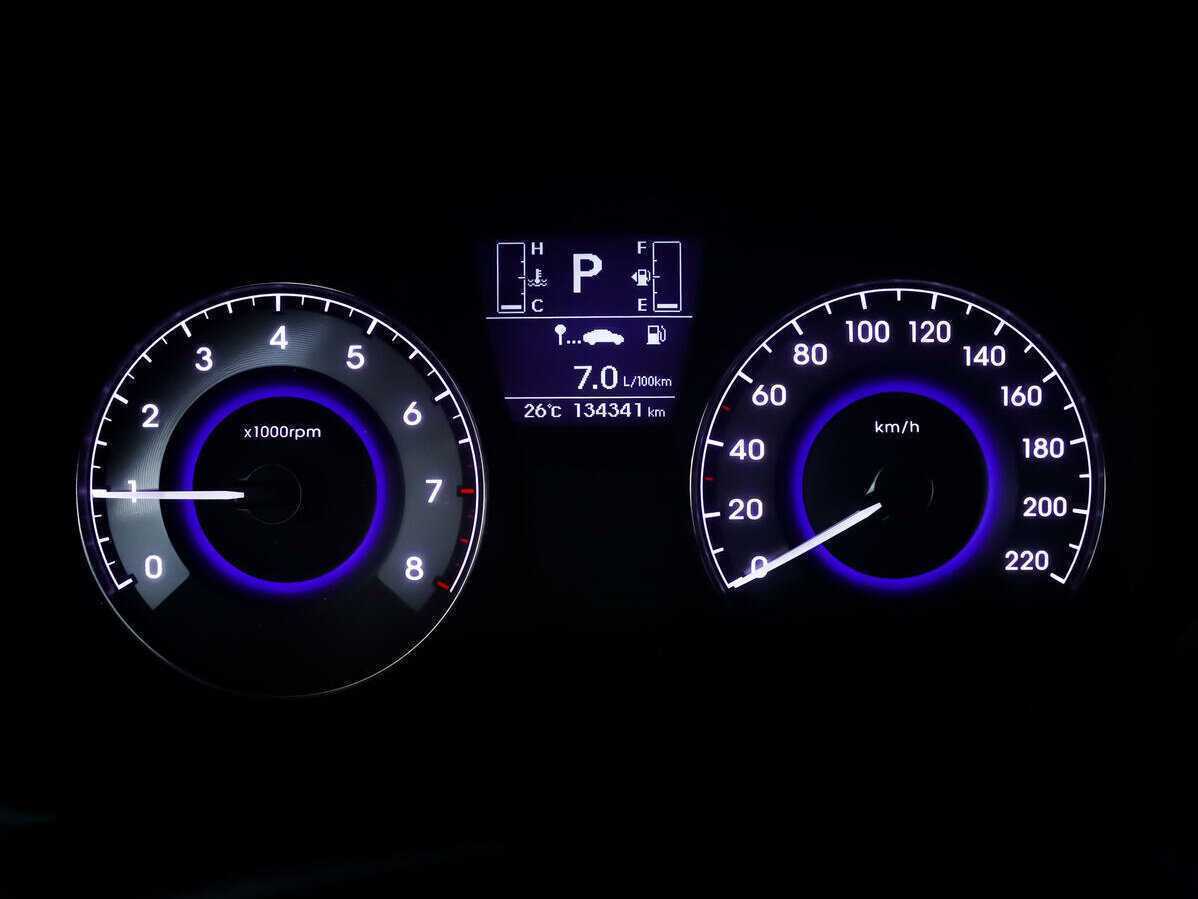 Купить Hyundai Solaris, 2014, 134 340 км, фото №10