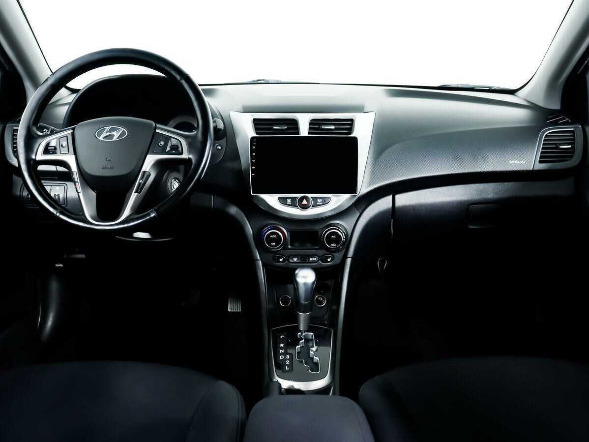 Купить Hyundai Solaris, 2014, 134 340 км, фото №11