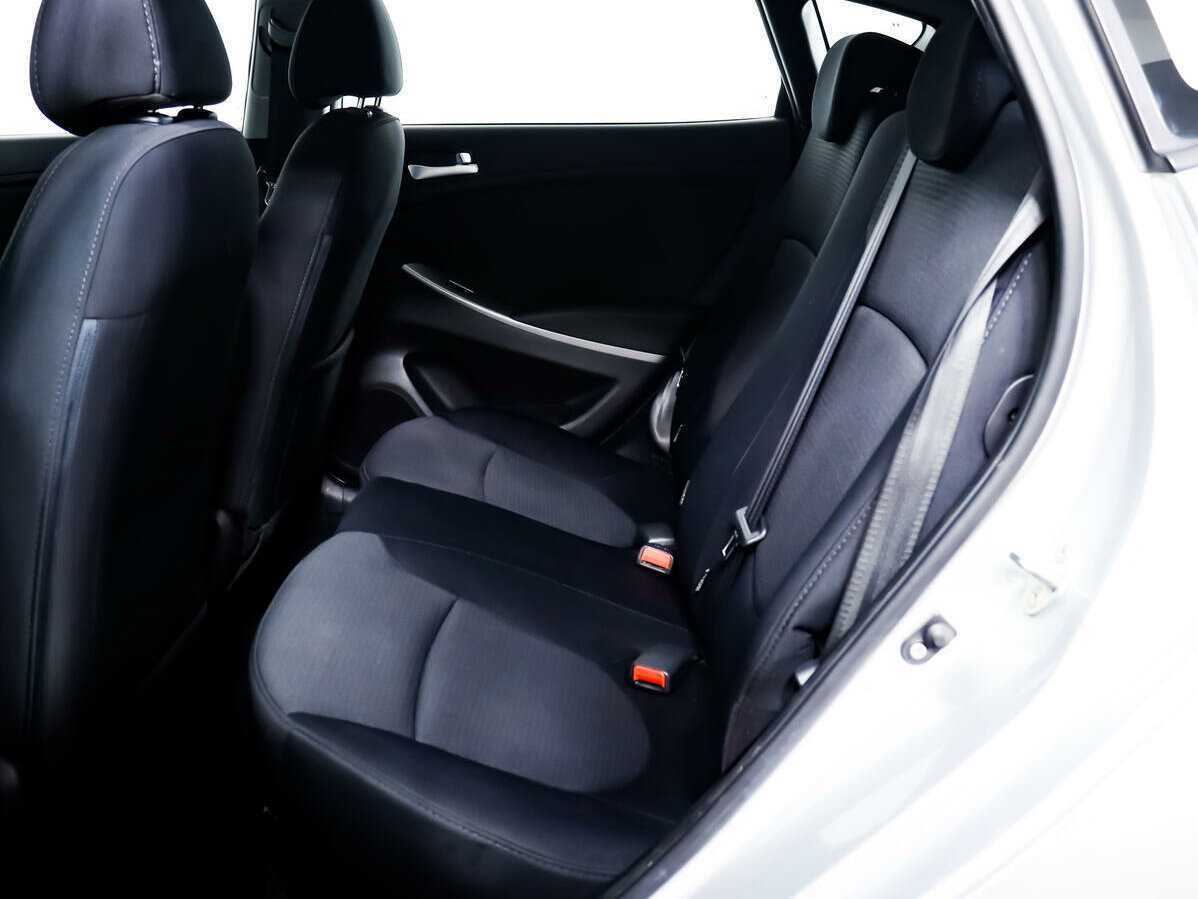 Купить Hyundai Solaris, 2014, 134 340 км, фото №12