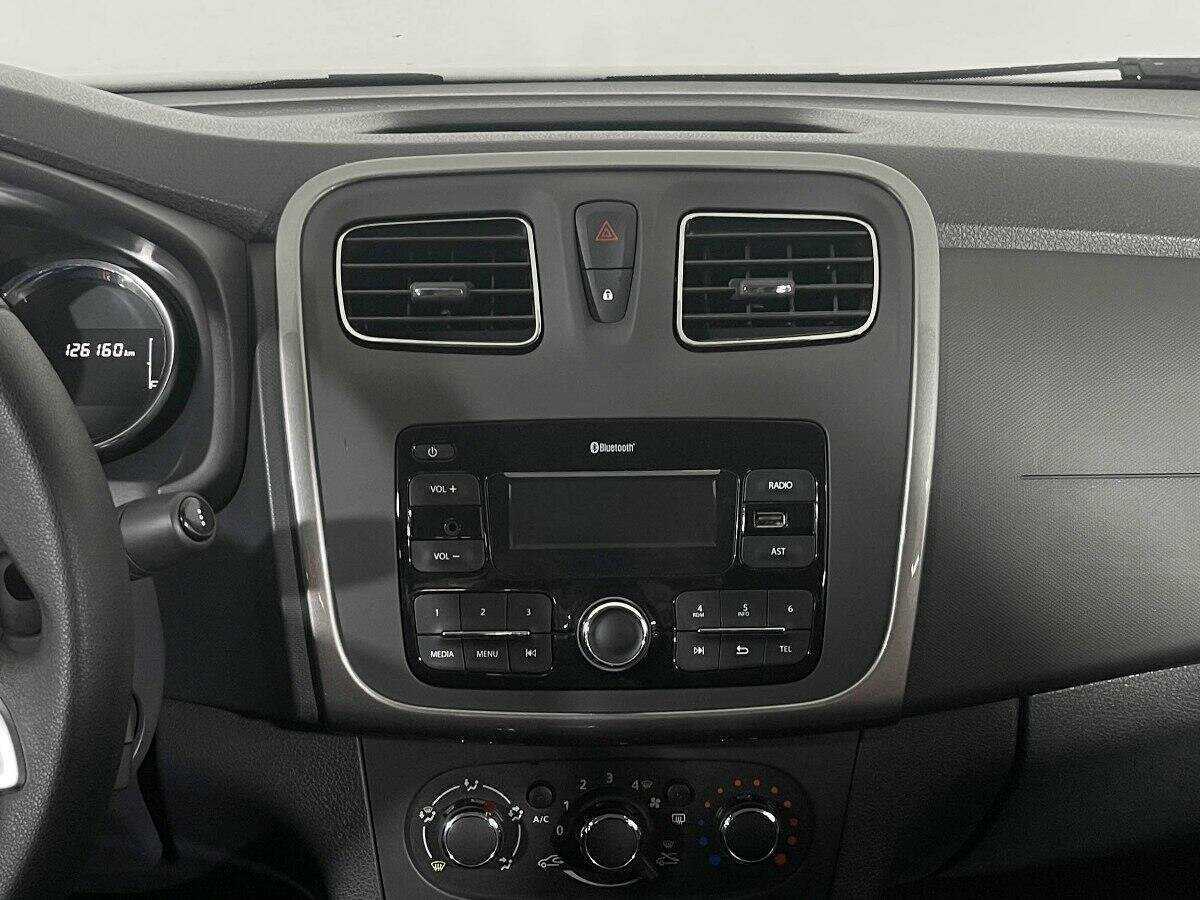 Купить Renault Logan, 2021, 126 157 км, фото №10