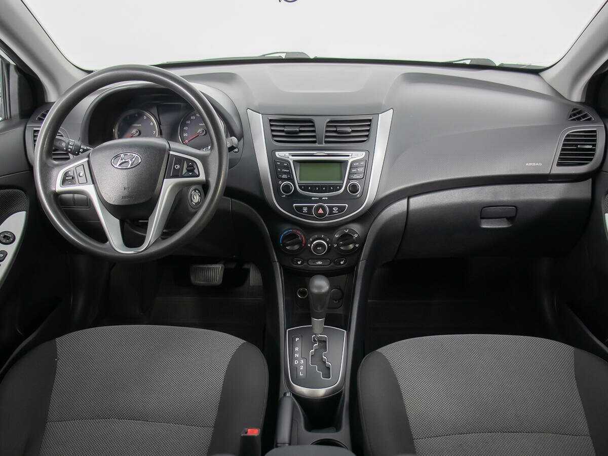 Купить Hyundai Solaris, 2012, 189 156 км, фото №13