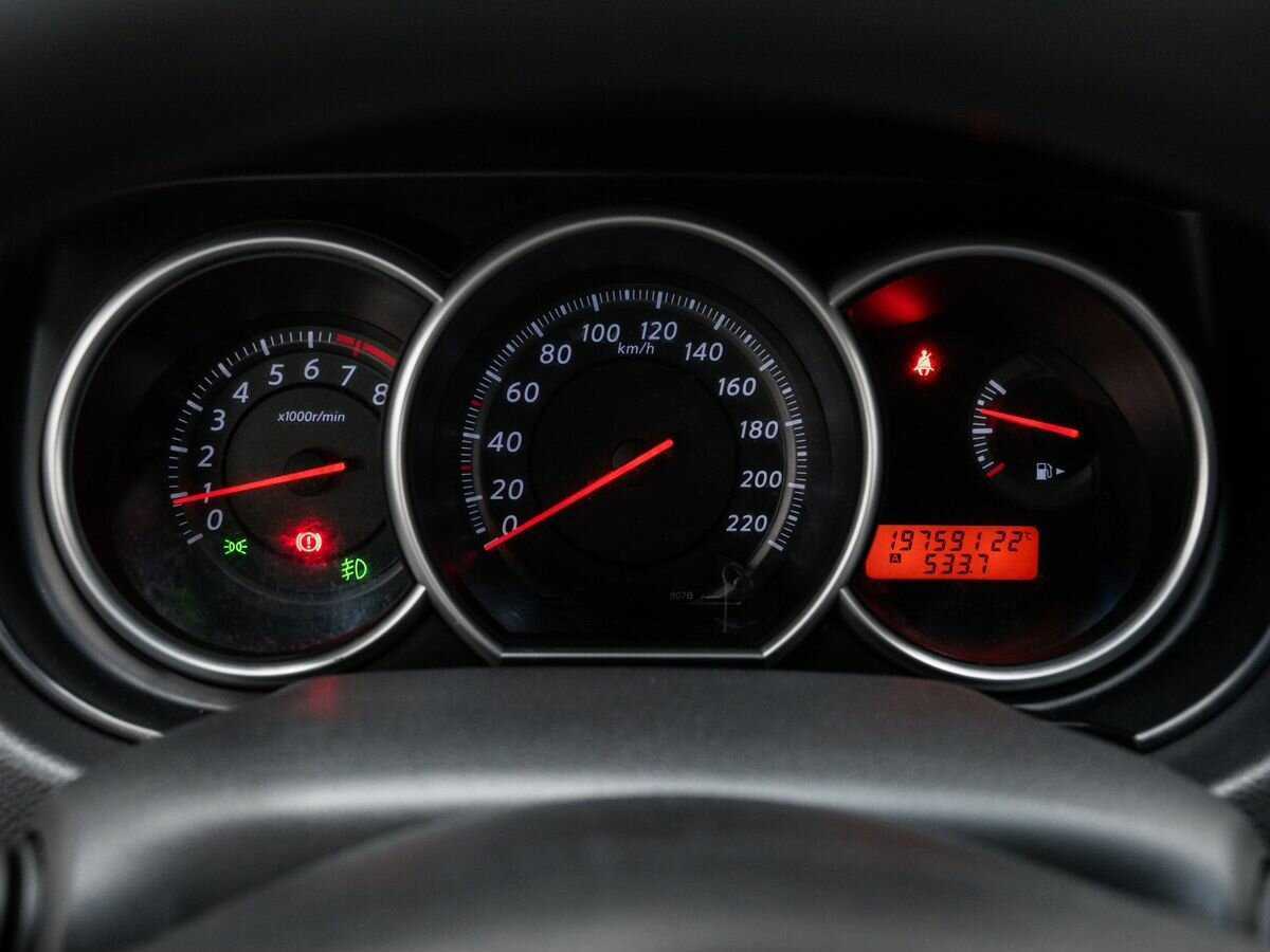 Купить Nissan Tiida, 2012, 197 312 км, фото №20