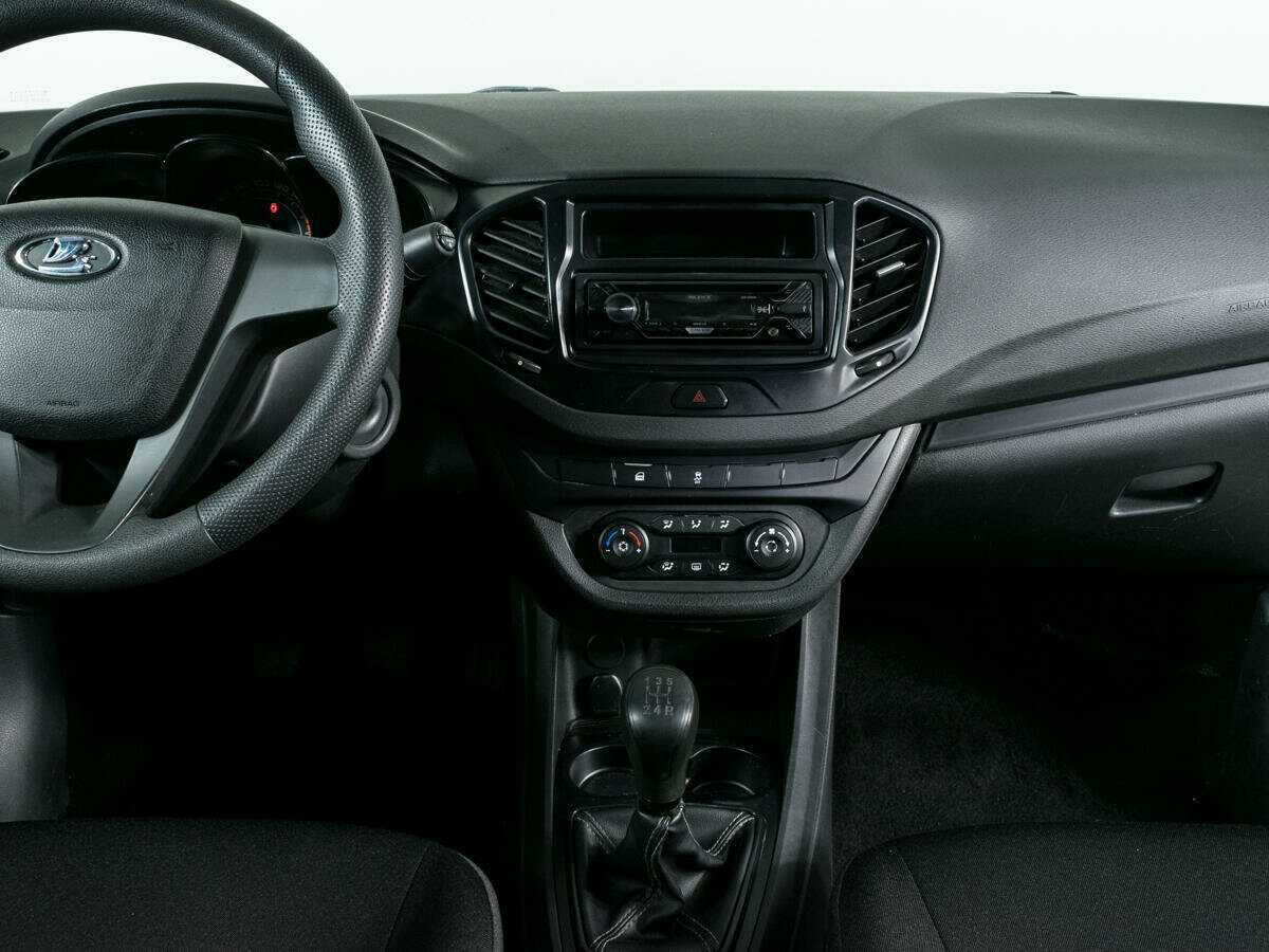 Купить Lada (ВАЗ) Vesta, 2017, 160 000 км, фото №10